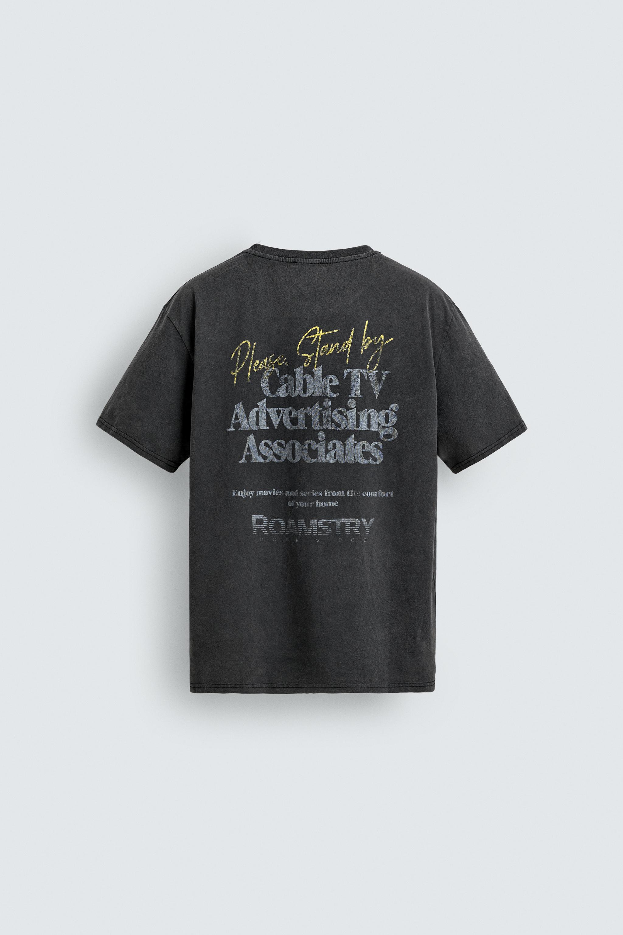 CONTRASTING TEXT WASHED T-SHIRT